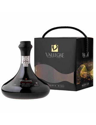 A Bottle of Vista Alegre Special Reserve Ruby Decanter